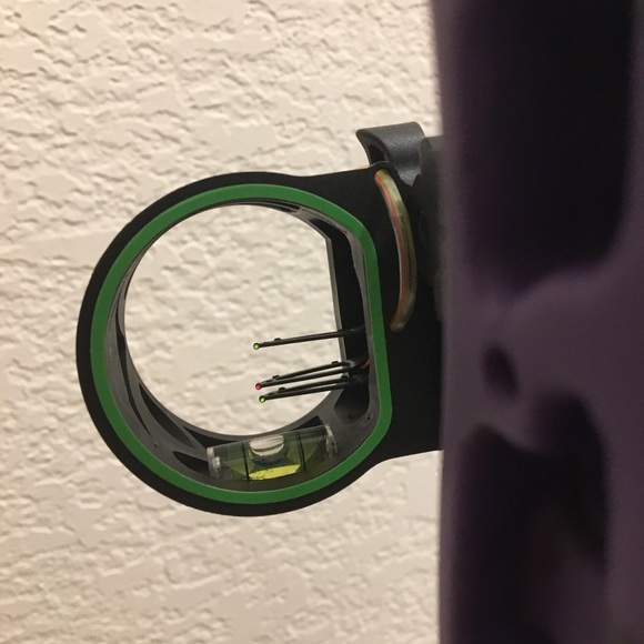 Compound Bow - Picture 3 of 3